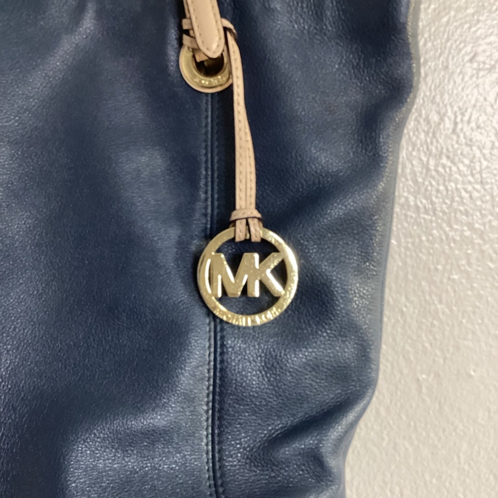 Michael Kors Navy Leather Tote with Tan Straps and Gold Charm - Picture 3 of 11